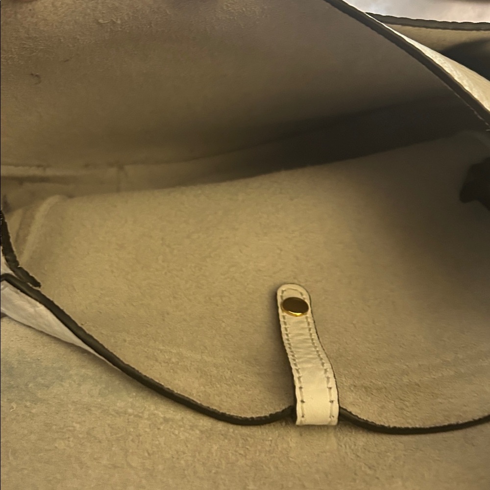 Rebecca Minkoff Leather Shoulder Bag 7.5 x 10.5 “ - Picture 7 of 9